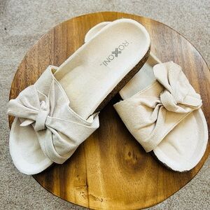 Roxxon size 9 Cream Knot-Top Slide Sandals — Womens Comfort Slides